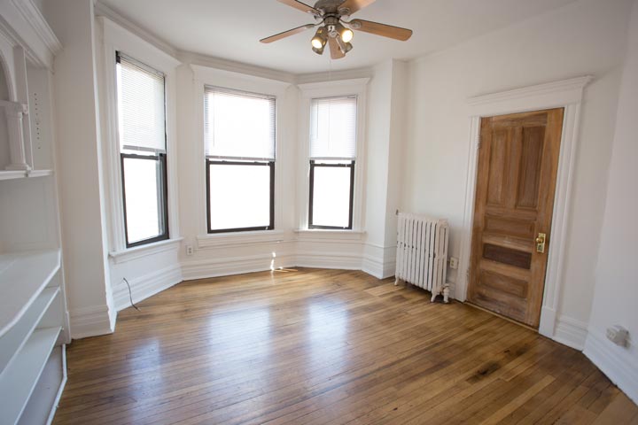 Photo of 2,495 apartment