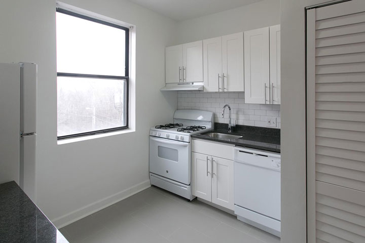 Photo of 2,895 apartment