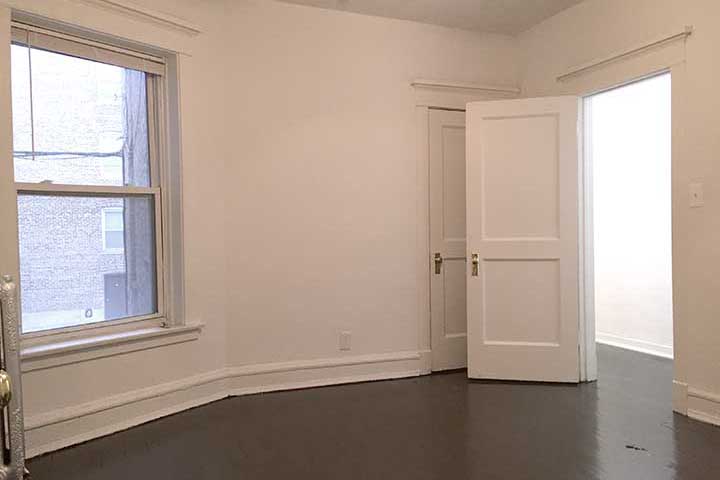 Photo of 1,490 apartment