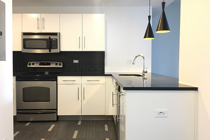 Photo of 1,790 apartment