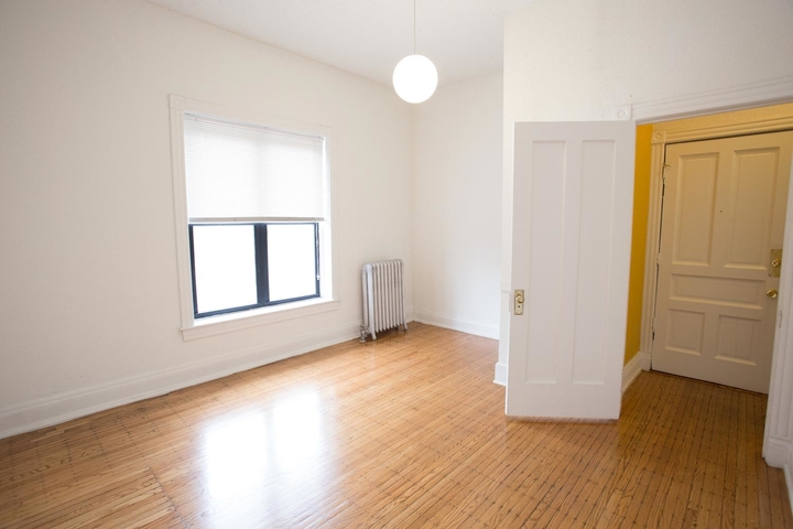 Photo of 1211-2 apartment