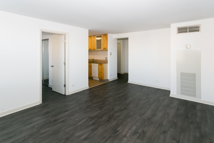 Photo of 933-1B apartment