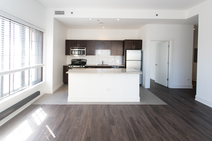 Photo of 3,750 apartment