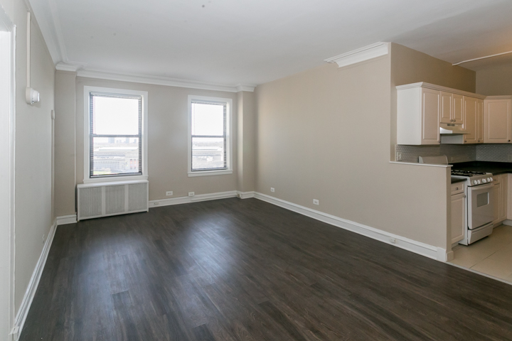 Photo of 2,150 apartment