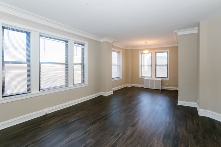 Photo of 2,150 apartment