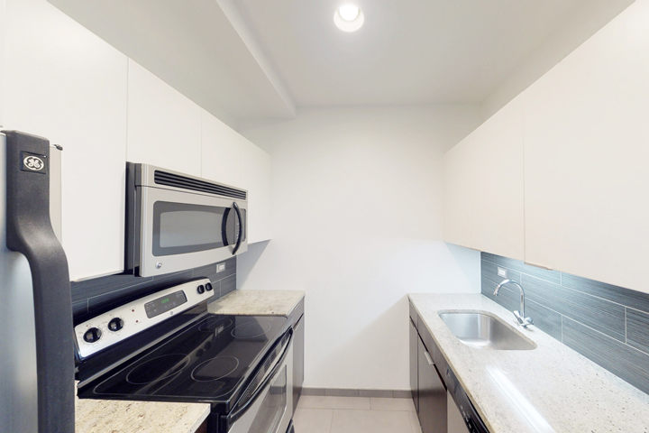 Photo of 1,870 apartment