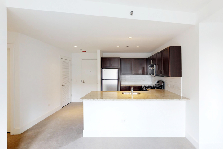 Photo of 2,840 apartment