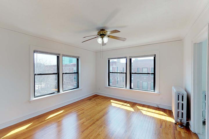 Photo of 1,550 apartment