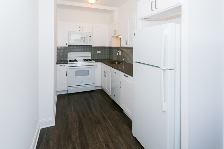 Photo of 2,975 apartment