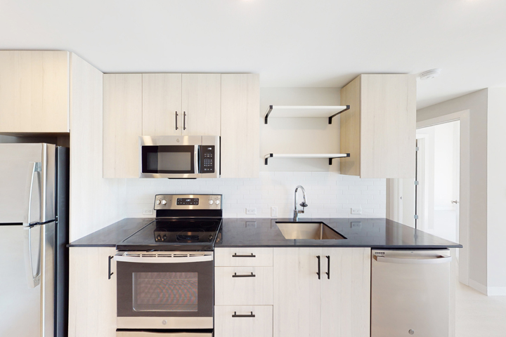 Photo of 1,295 apartment