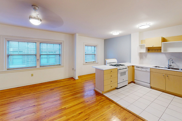 Photo of 995 apartment