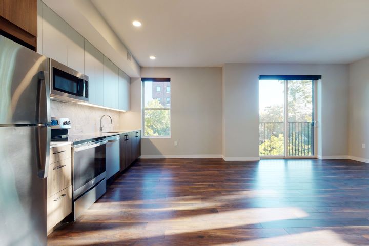 Photo of 1,745 apartment