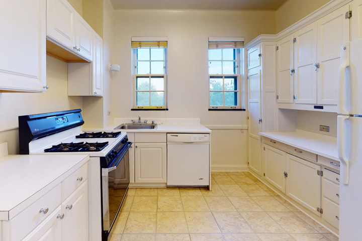 Photo of 5421-2-W apartment