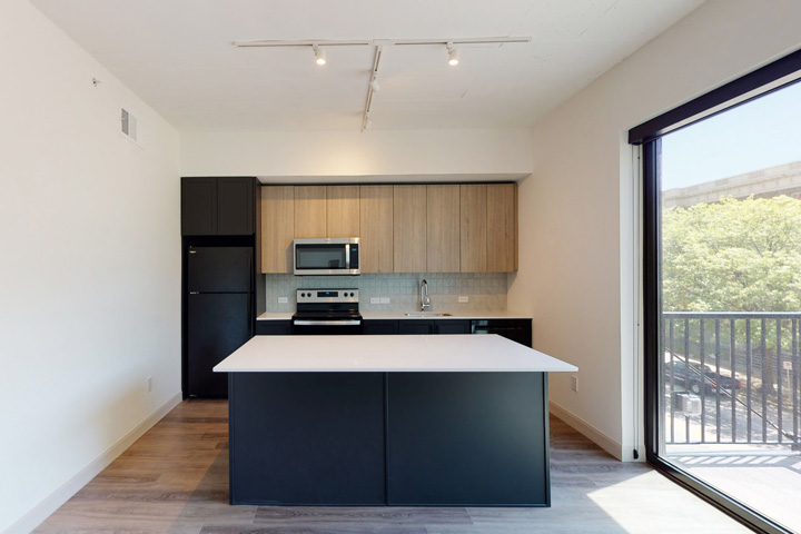 Photo of 1,395 apartment