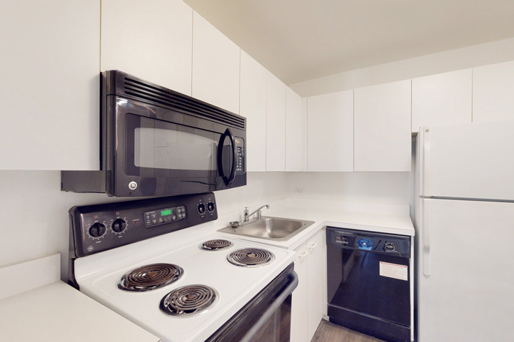 Photo of 1,880 apartment