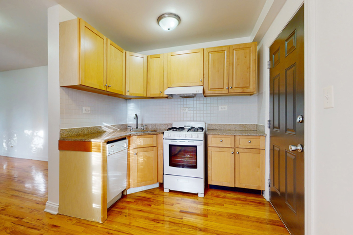 Photo of 1,175 apartment