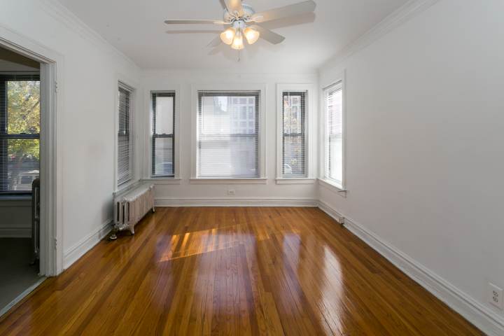 Photo of 2,599 apartment