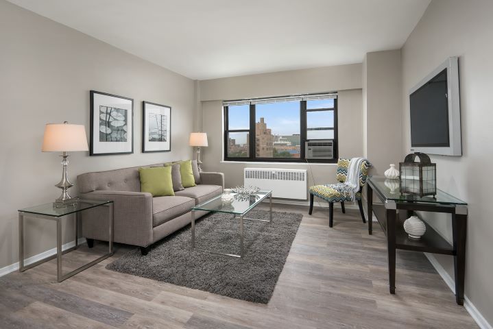 Photo of 1,835 apartment