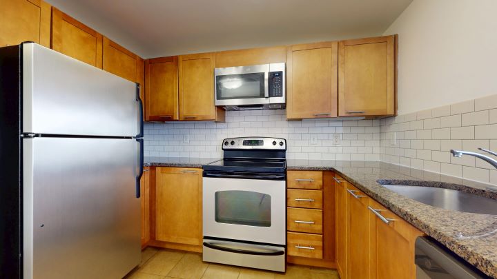 Photo of 1,025 apartment