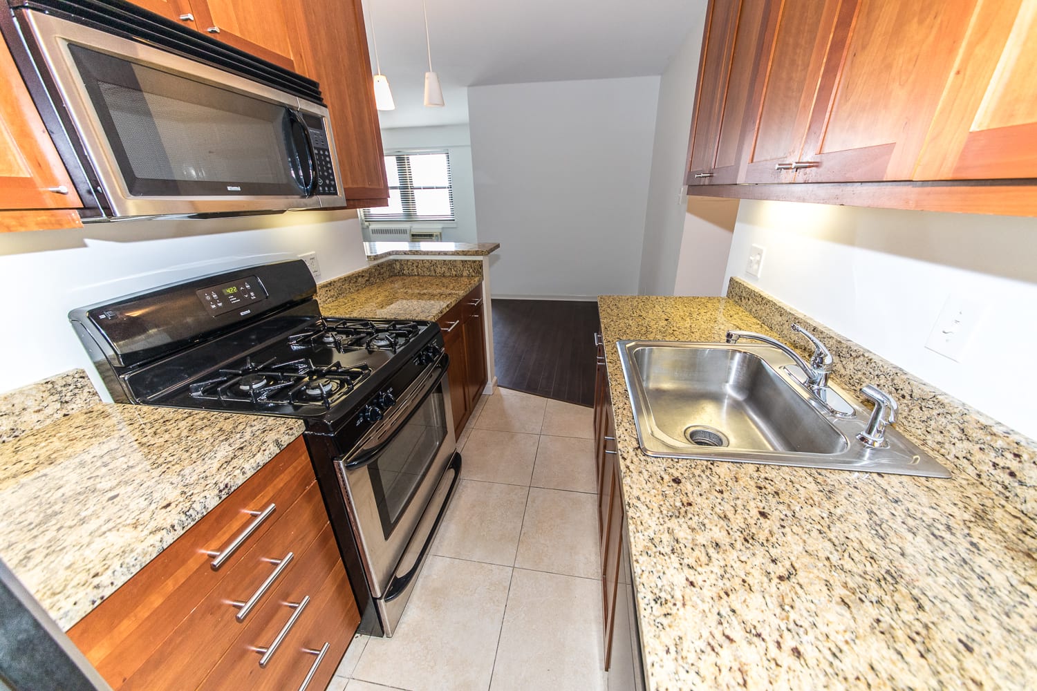 Photo of 1,275 apartment