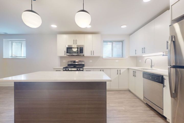 Photo of 4,995 apartment