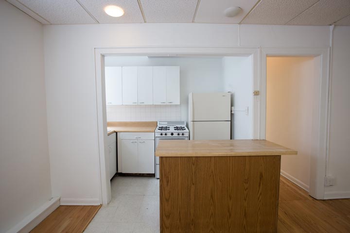 Photo of 1,695 apartment