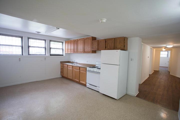Photo of 2,795 apartment