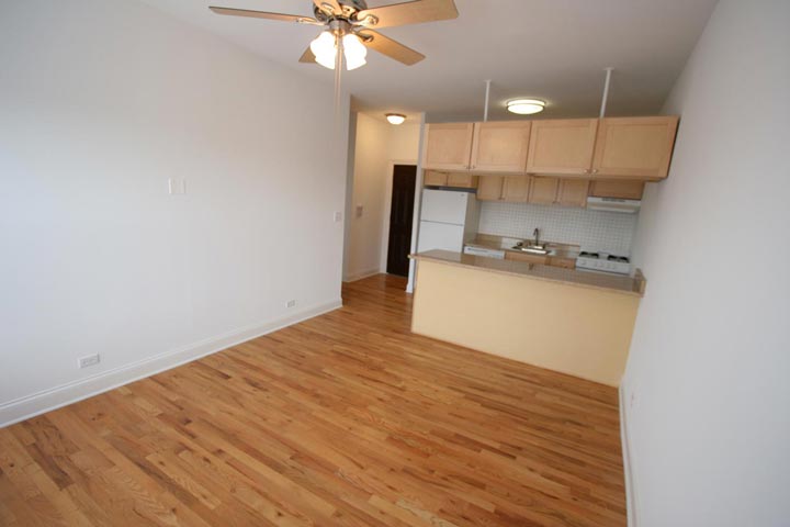 Photo of 1,565 apartment