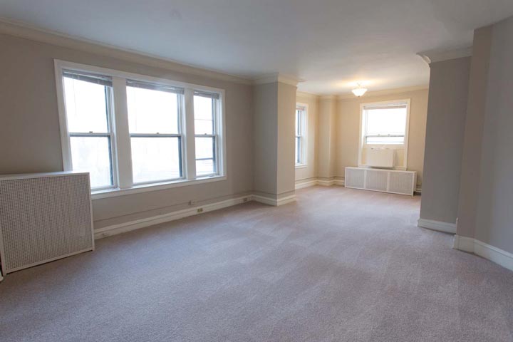 Photo of 2,625 apartment